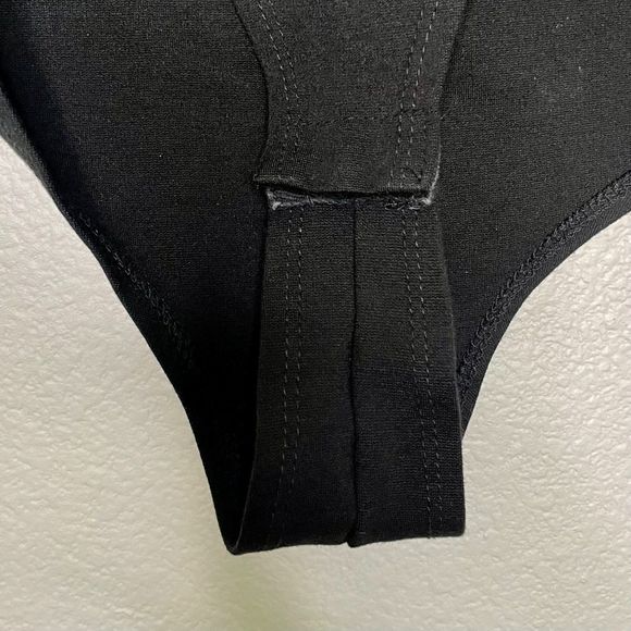 Lulus Like A Bird Black Off the Shoulder Bodysuit M - Picture 4 of 6